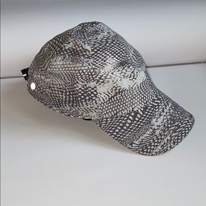 Lululemon printed cap
